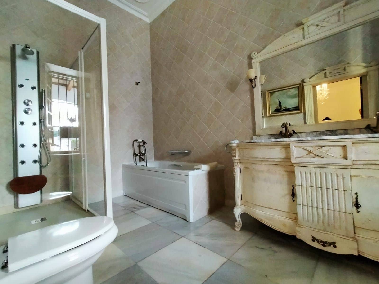 3 bedroom Finca/Country House for sale in El Puerto de Santa Maria with garage - € 800,000 (Ref: 9592034)