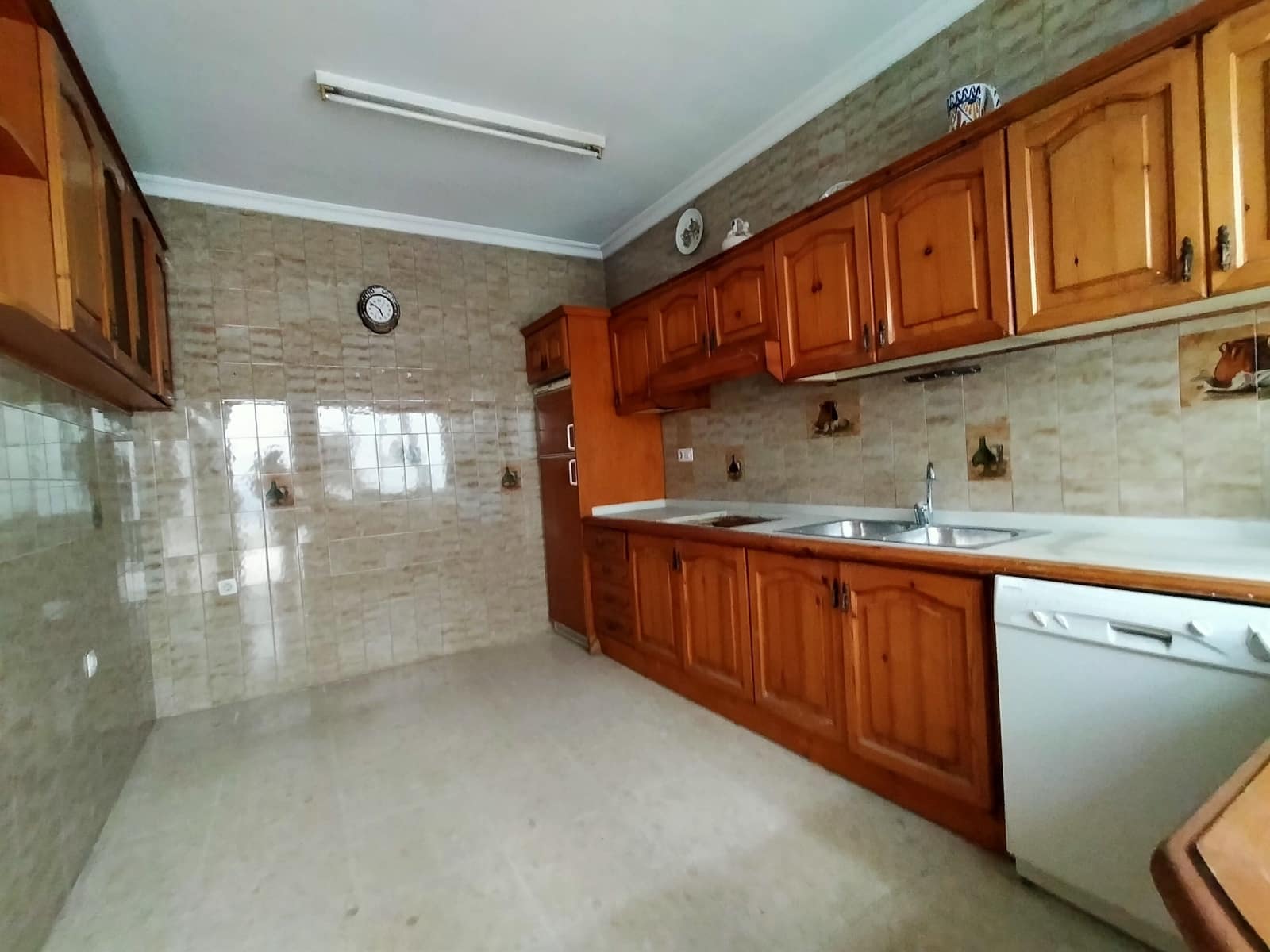 Kommersiell till salu i El Puerto de Santa Maria - 450 000 € (Ref: 9592036)