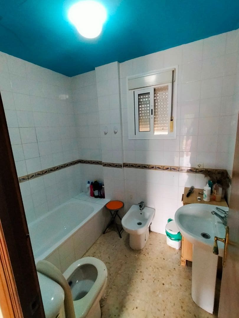 2 bedroom Villa for sale in El Puerto de Santa Maria with garage - € 155,000 (Ref: 9592043)