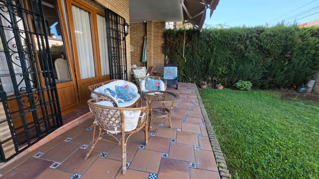 5 soverom Villa til salgs i El Puerto de Santa María med garasje - € 699 000 (Ref: 9592046)