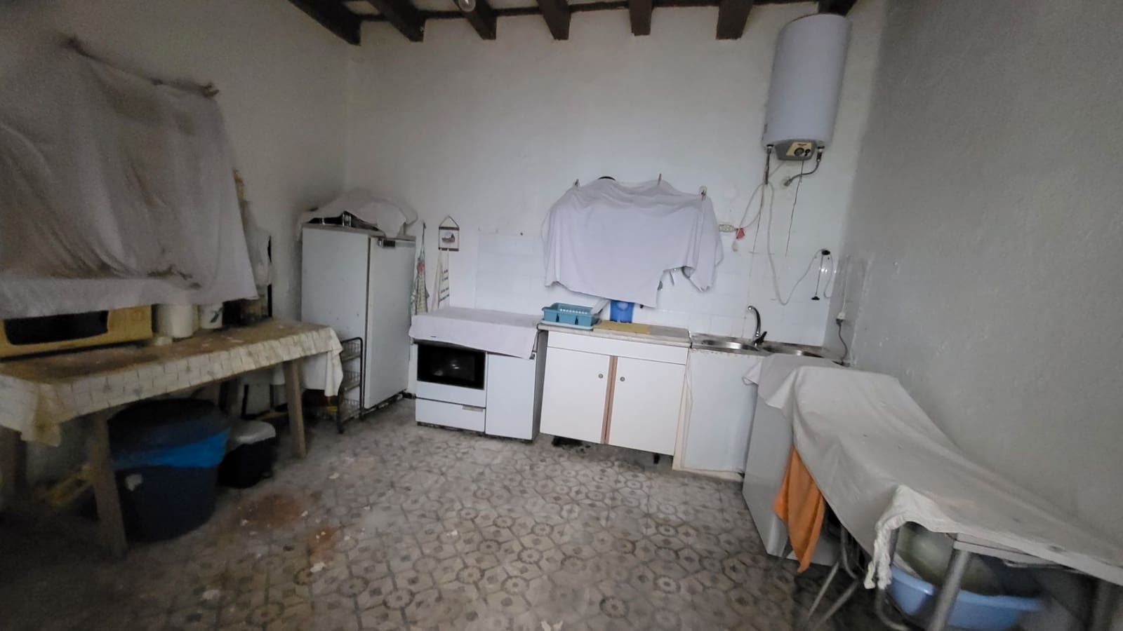 10 bedroom Townhouse for sale in El Puerto de Santa Maria - € 525,000 (Ref: 9592048)