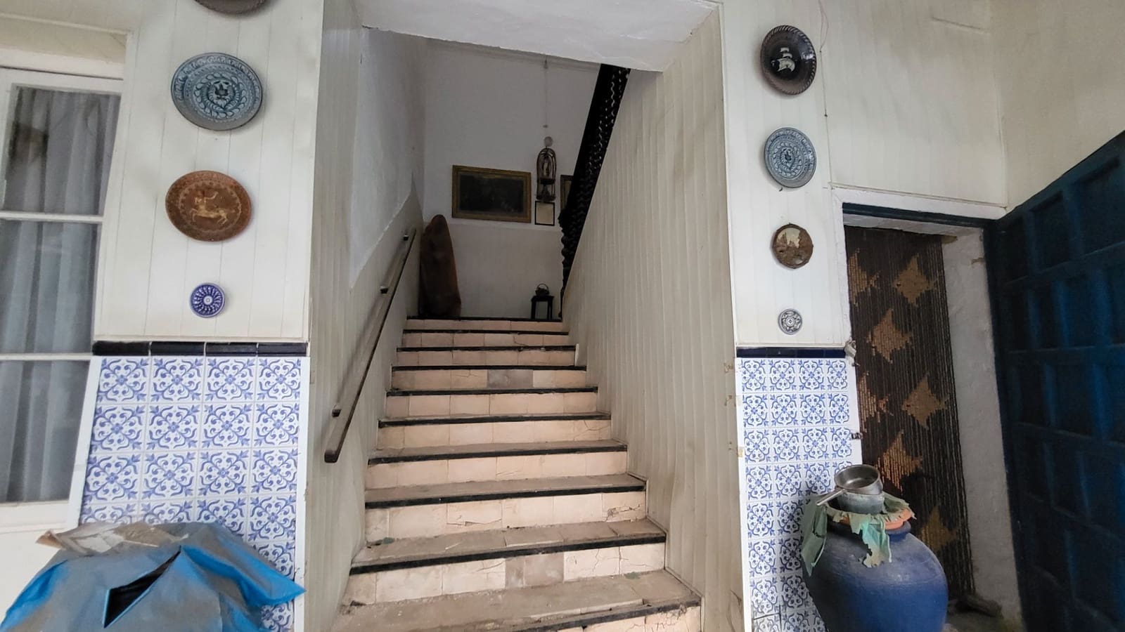 10 bedroom Townhouse for sale in El Puerto de Santa Maria - € 525,000 (Ref: 9592048)