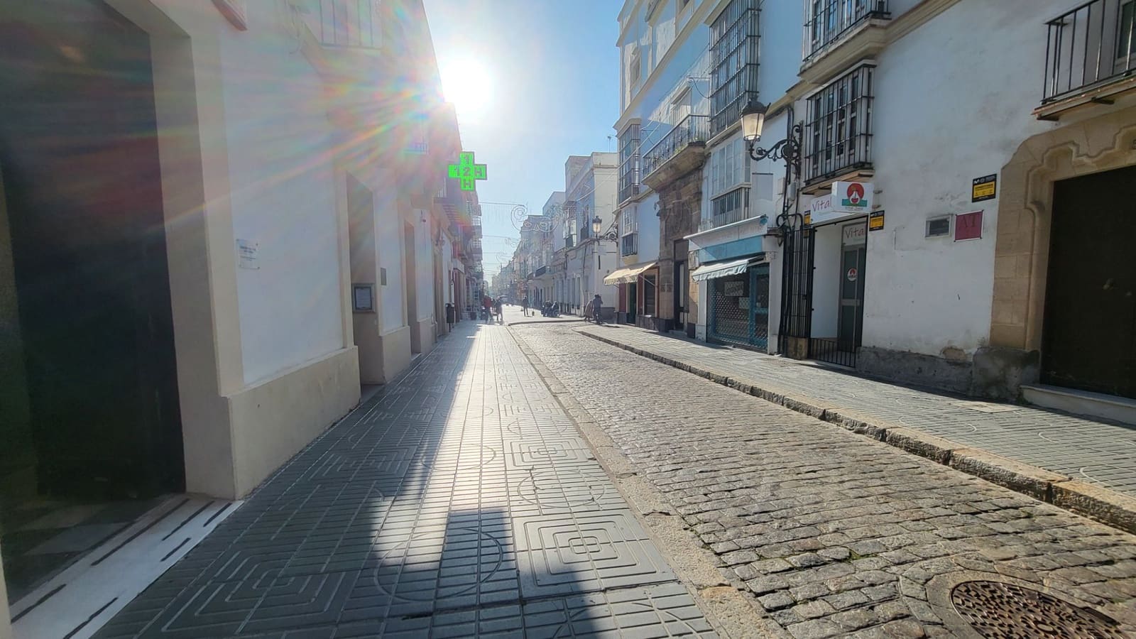 10 bedroom Townhouse for sale in El Puerto de Santa Maria - € 525,000 (Ref: 9592048)