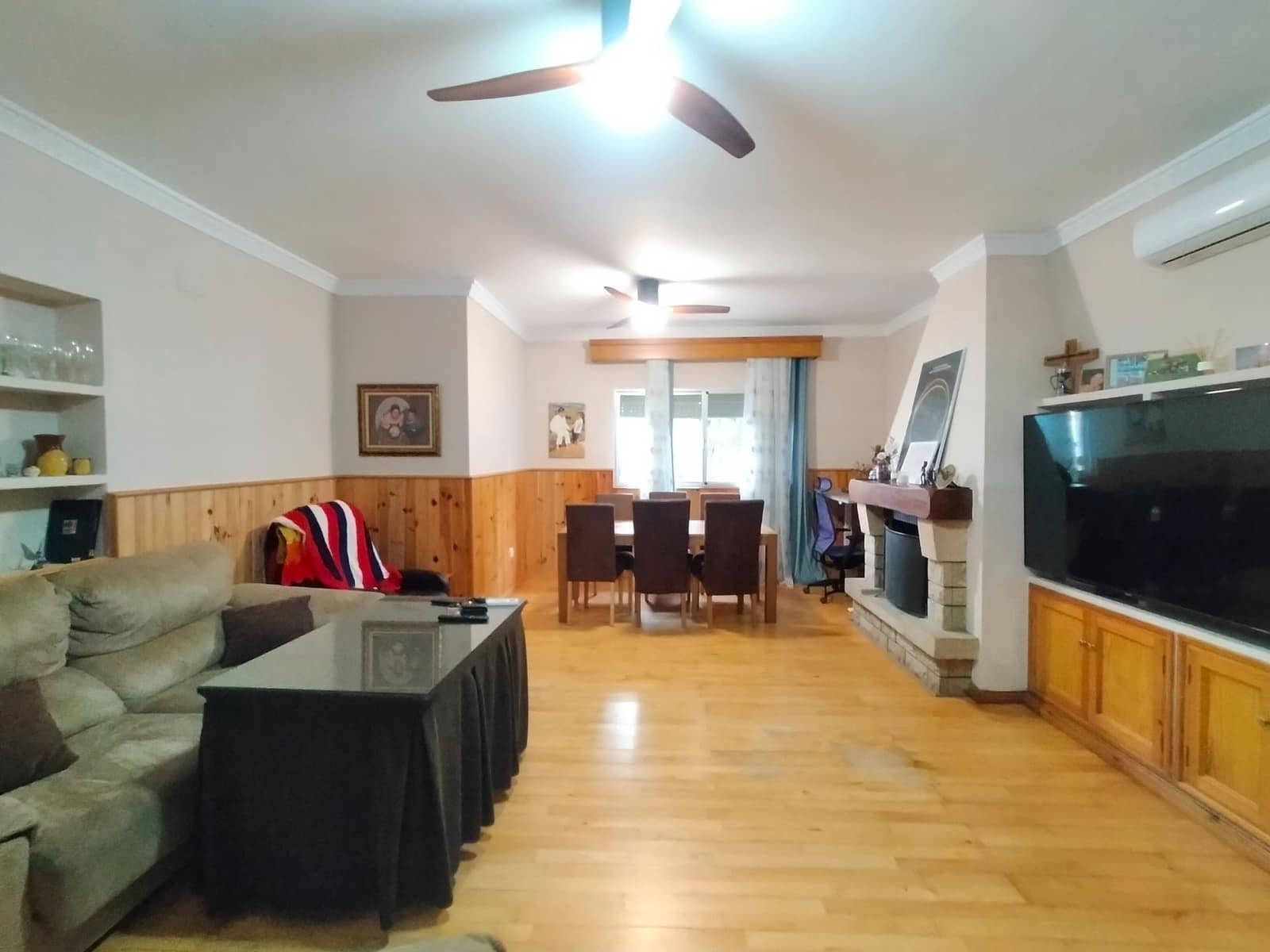 4 bedroom Villa for sale in El Puerto de Santa Maria with garage - € 320,000 (Ref: 9592050)