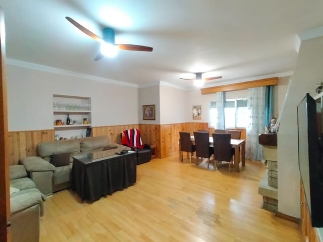 4 soverom Villa til salgs i El Puerto de Santa María med garasje - € 320 000 (Ref: 9592050)