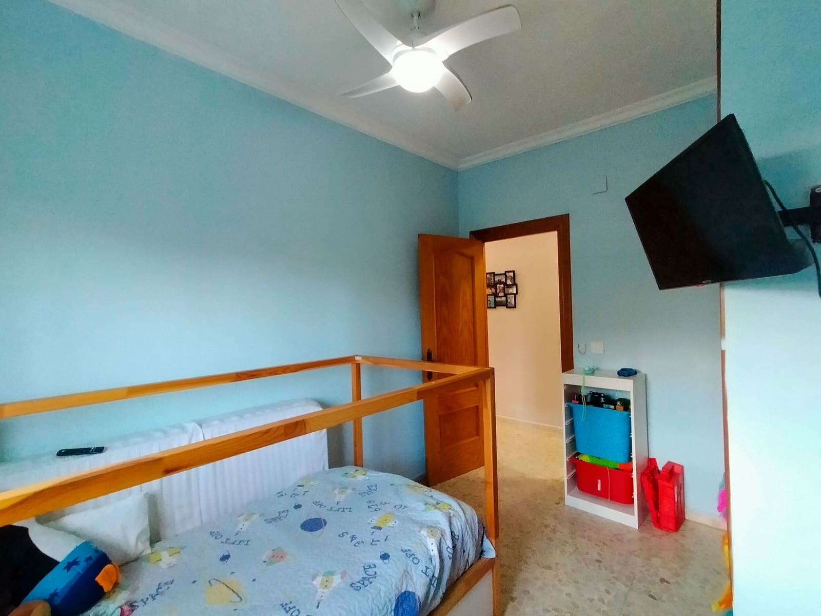 4 bedroom Villa for sale in El Puerto de Santa Maria with garage - € 320,000 (Ref: 9592050)