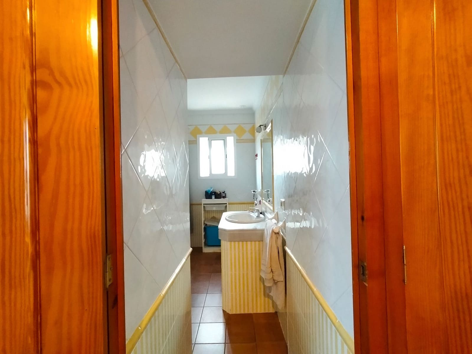 4 bedroom Villa for sale in El Puerto de Santa Maria with garage - € 320,000 (Ref: 9592050)