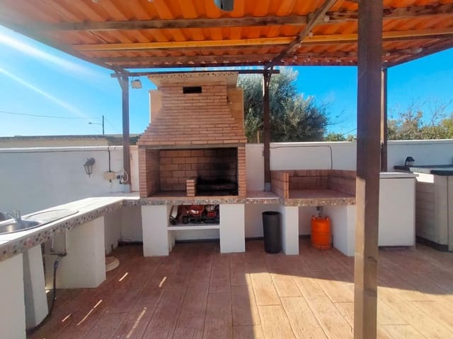 4 soverom Villa til salgs i El Puerto de Santa María med svømmebasseng garasje - € 695 000 (Ref: 9592051)