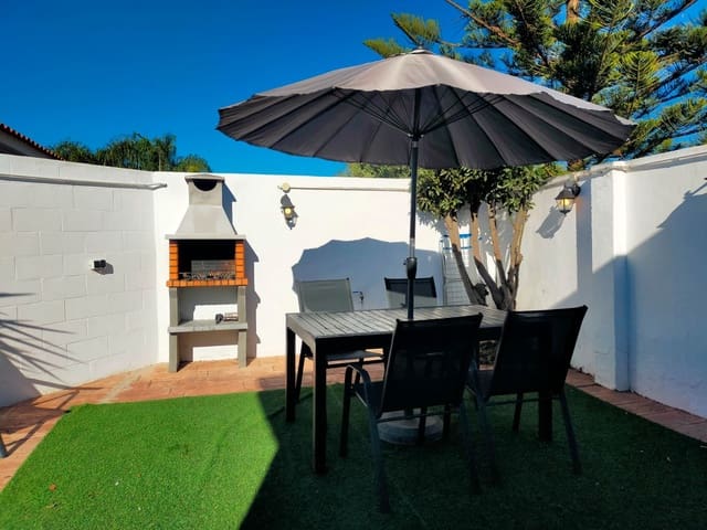 4 soverom Villa til salgs i El Puerto de Santa María med svømmebasseng garasje - € 695 000 (Ref: 9592051)