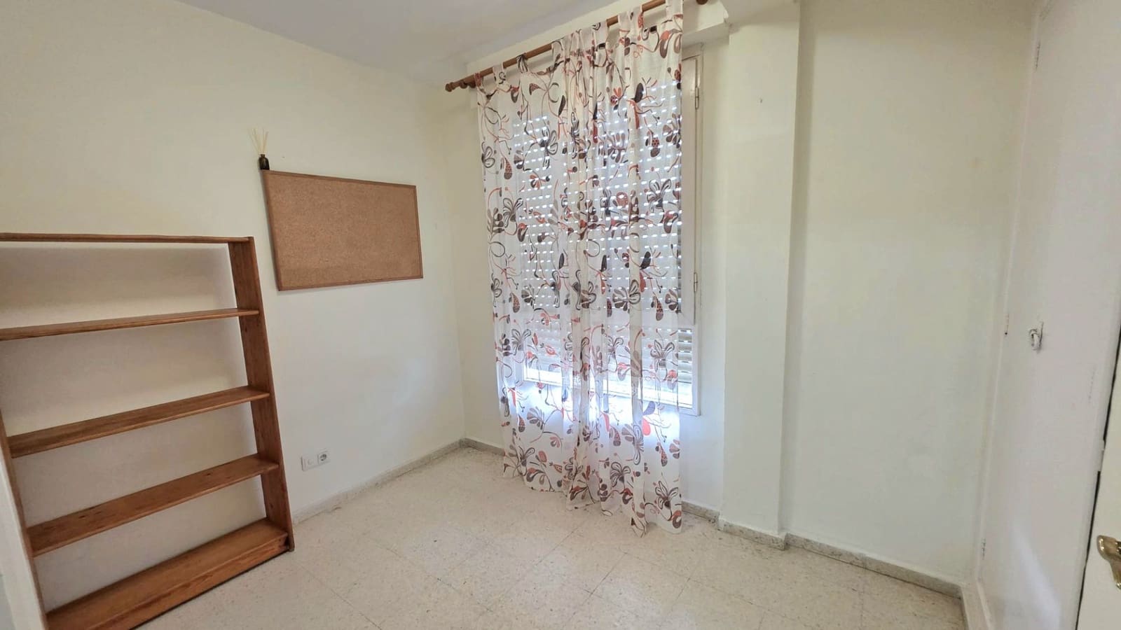 3 makuuhuone Asunto myytävänä paikassa El Puerto de Santa Maria mukana 
autotalli - 300 000 € (Ref: 9668287)