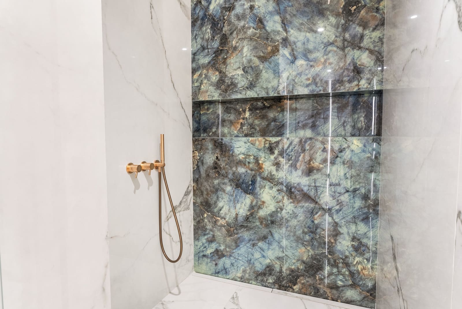 6 sypialnia Willa na sprzedaż w Los Flamingos z basenem garażem - 7 995 000 € (Ref: 9398792)