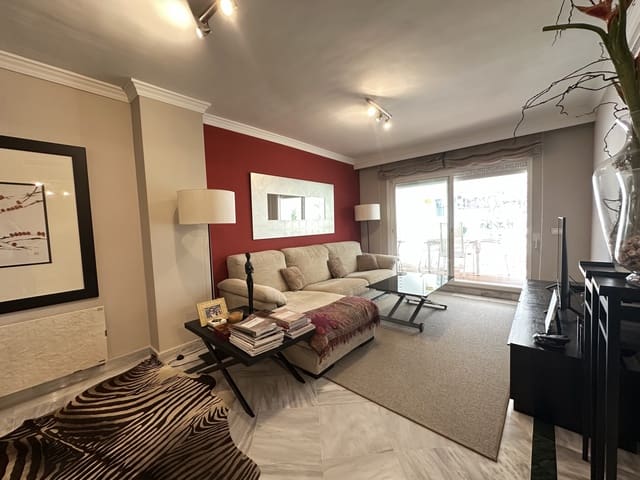 2 chambre Appartement à vendre à Marbella avec piscine garage - 390 000 € (Ref: 9398805)