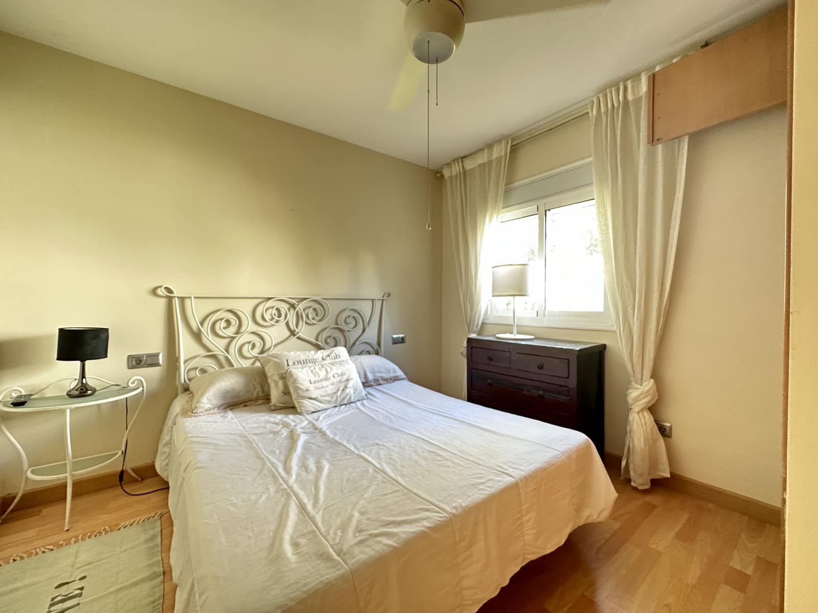 Apartamento de 3 habitaciones en Marbella en venta con piscina garaje - 670.000 € (Ref: 9412829)