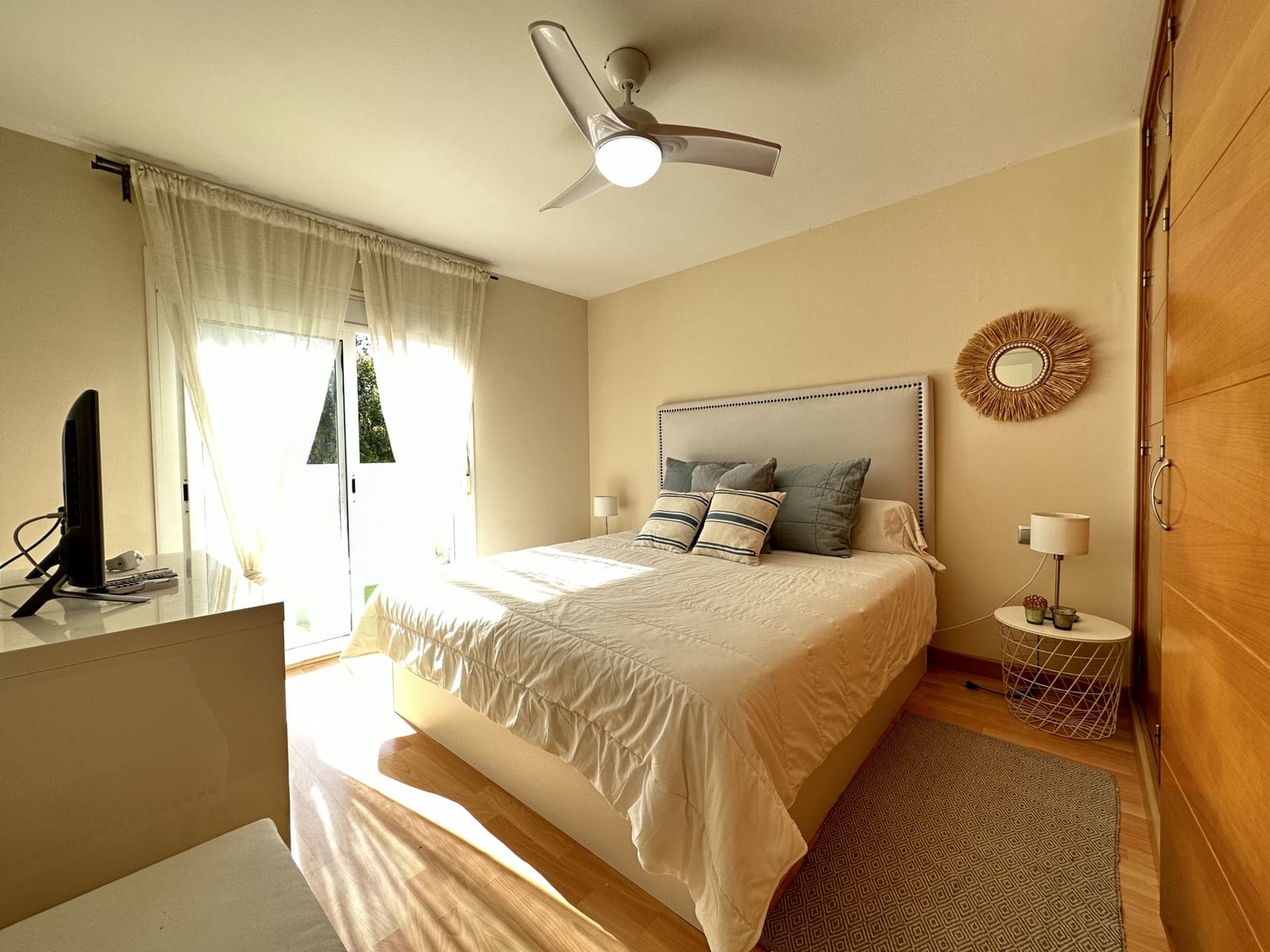 Apartamento de 3 habitaciones en Marbella en venta con piscina garaje - 670.000 € (Ref: 9412829)