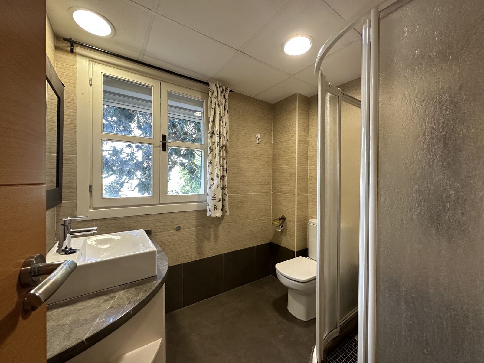 Apartamento de 3 habitaciones en Marbella en venta con piscina garaje - 670.000 € (Ref: 9412829)