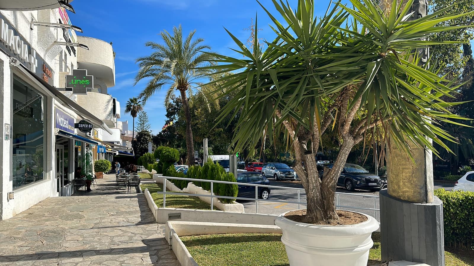 Apartamento de 3 habitaciones en Marbella en venta con piscina garaje - 670.000 € (Ref: 9412829)