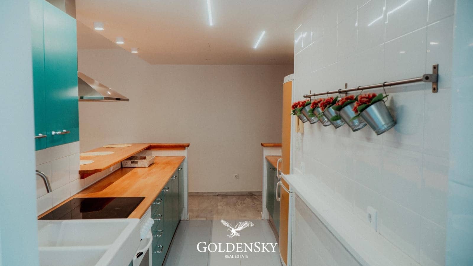 2 chambre Appartement à vendre à Nueva Andalucia avec garage - 380 000 € (Ref: 9414942)