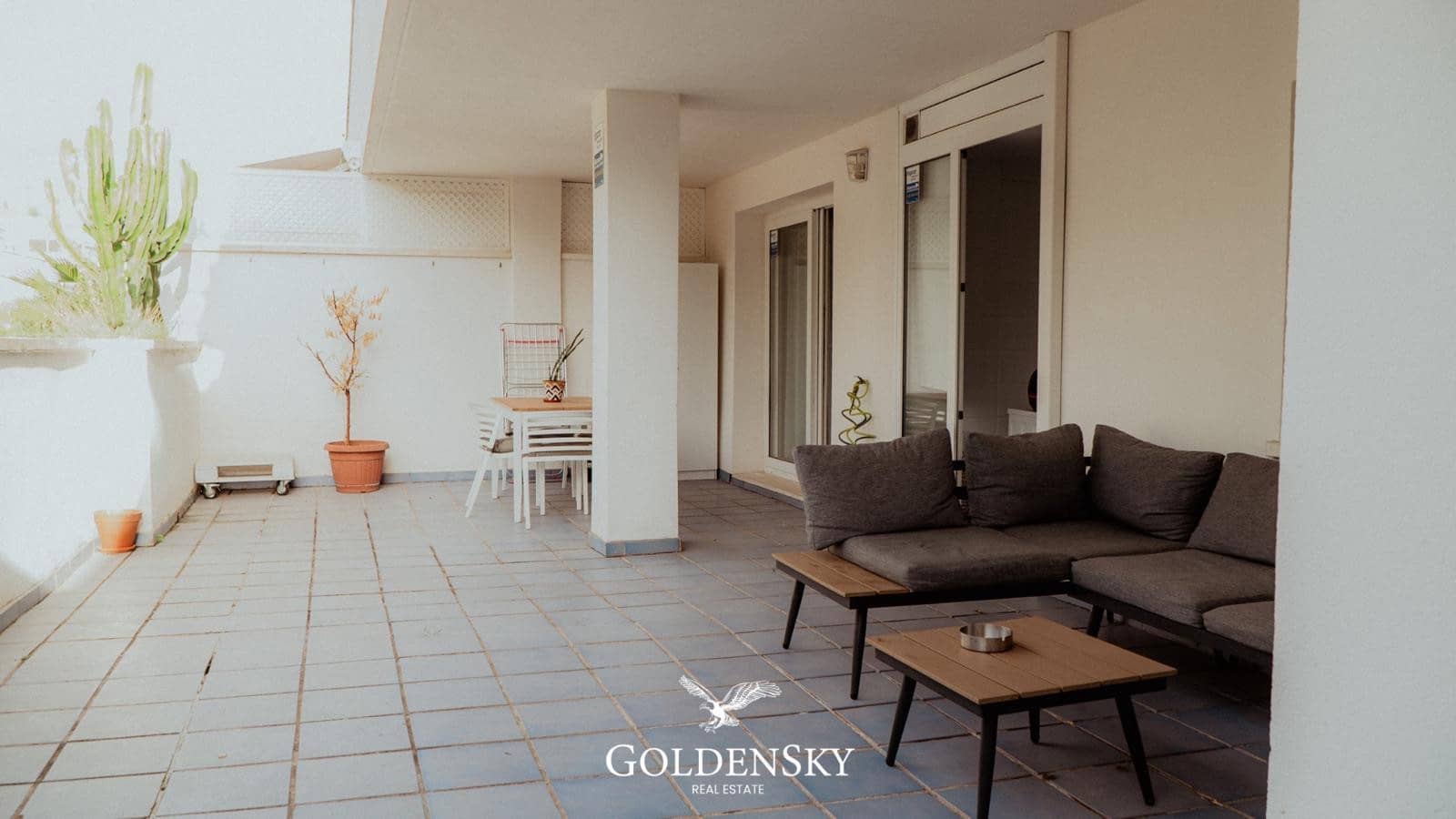 2 chambre Appartement à vendre à Nueva Andalucia avec garage - 380 000 € (Ref: 9414942)