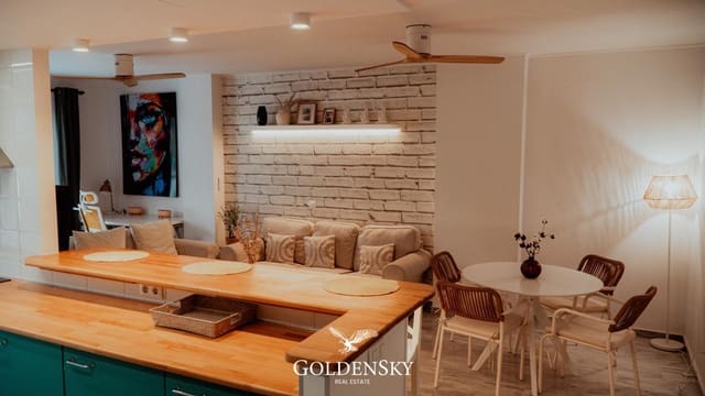 2 chambre Appartement à vendre à Nueva Andalucia, Marbella avec garage - 380 000 € (Ref: 9414942)