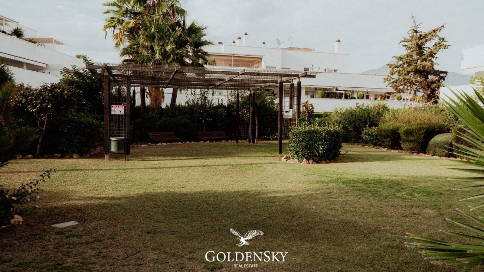 2 chambre Appartement à vendre à Nueva Andalucia avec garage - 380 000 € (Ref: 9414942)