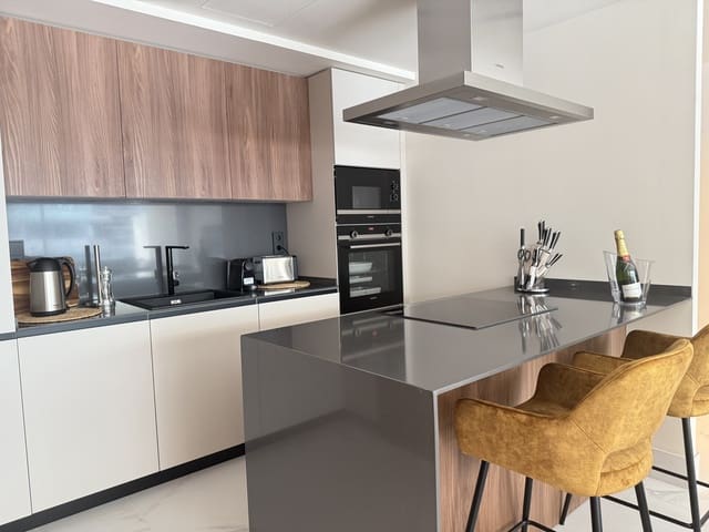 3 soverom Leilighet til salgs i San Pedro de Alcantara, Marbella med svømmebasseng garasje - € 1 499 000 (Ref: 9428704)