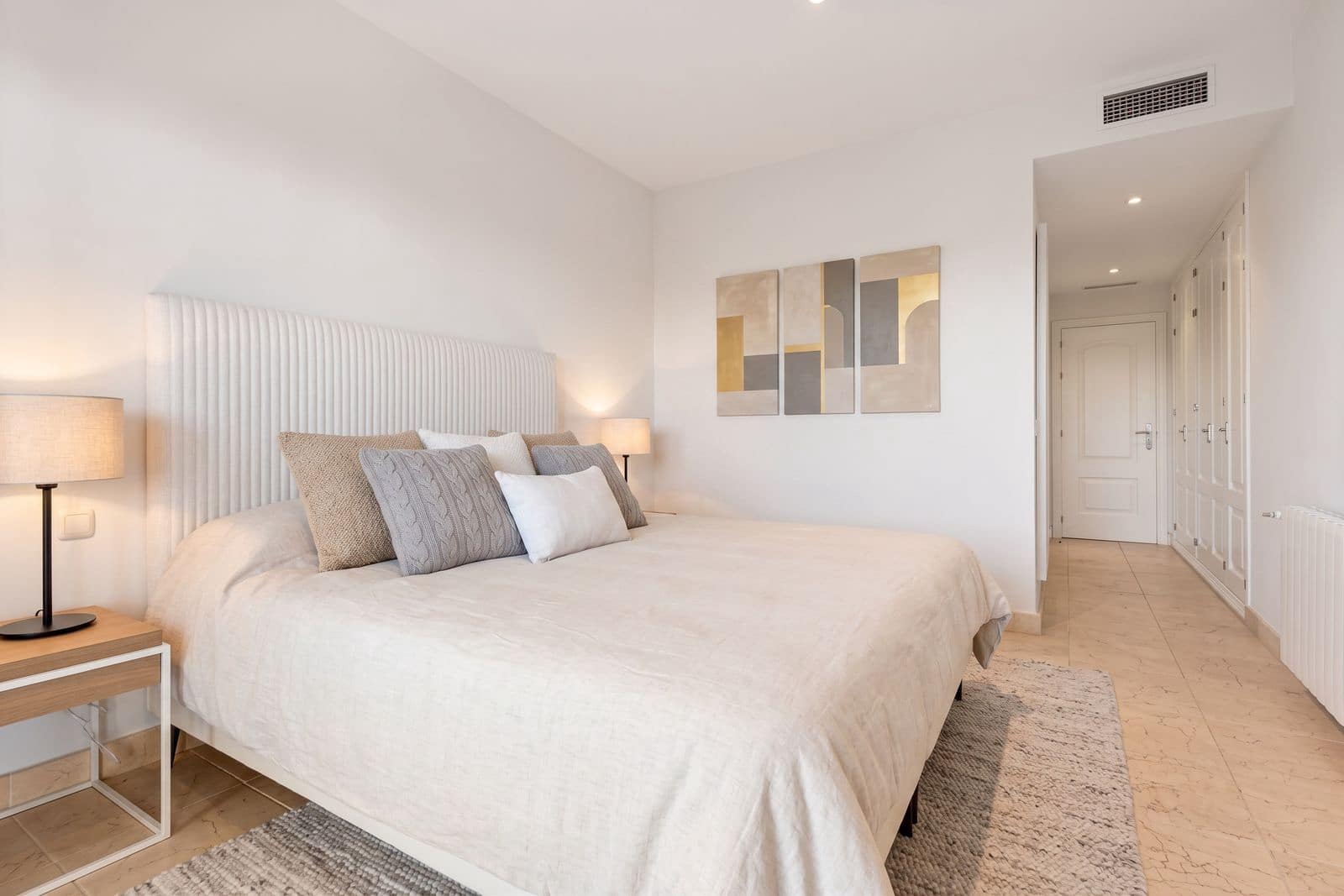 2 soverom Leilighet til salgs i Los Flamingos med garasje - € 585 000 (Ref: 10006139)