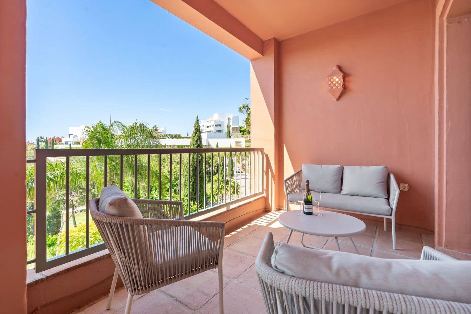 2 soverom Leilighet til salgs i Los Flamingos med garasje - € 585 000 (Ref: 10006139)