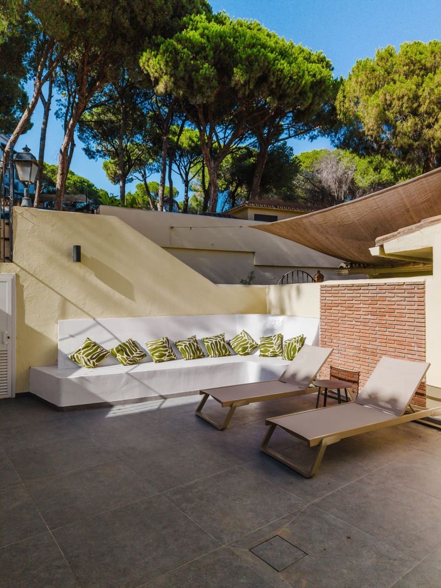 3 soverom Hus til salgs i Aloha Golf - € 735 000 (Ref: 10010156)