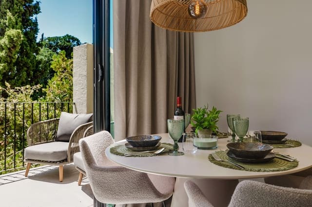 3 soveværelse Byhus til salg i Aloha Golf, Marbella - € 735.000 (Ref: 10010156)