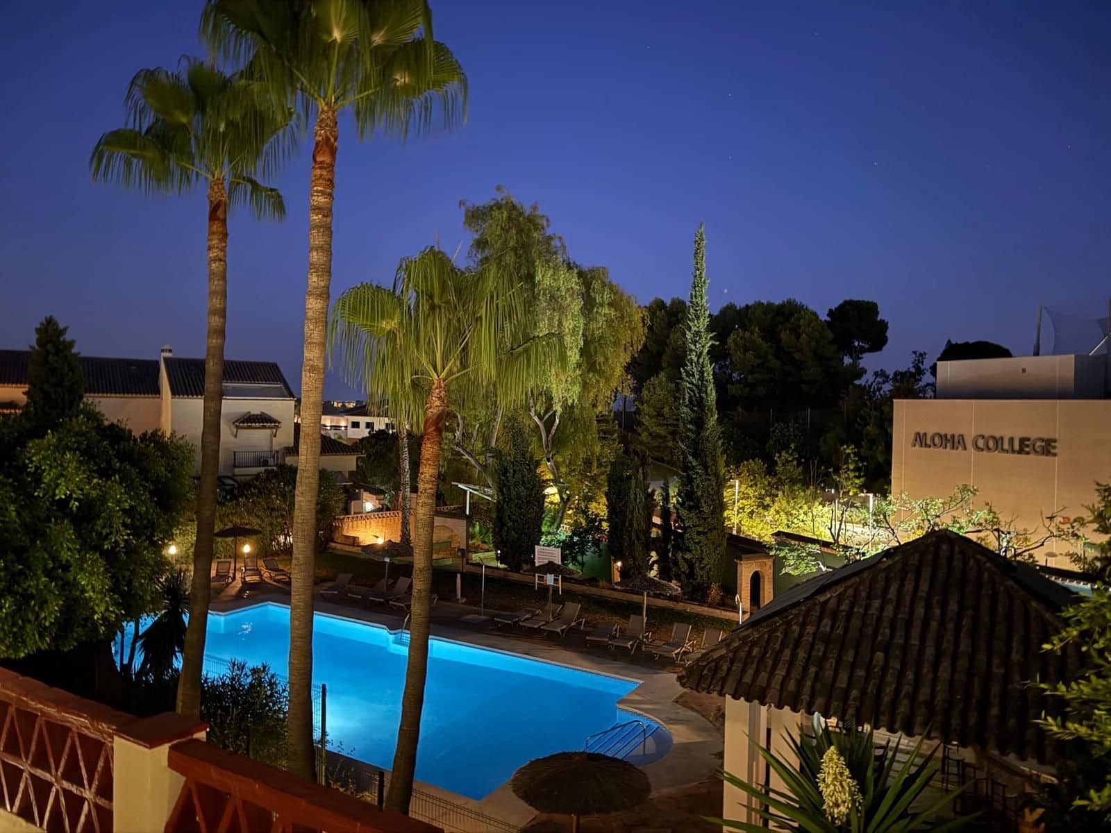 3 soverom Hus til salgs i Aloha Golf - € 735 000 (Ref: 10010156)