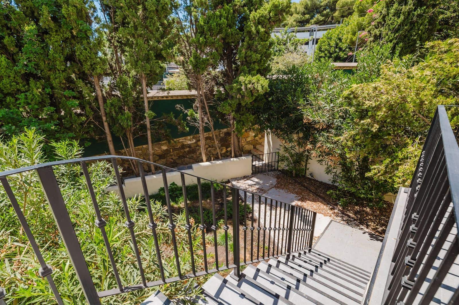 3 soverom Hus til salgs i Aloha Golf - € 735 000 (Ref: 10010156)