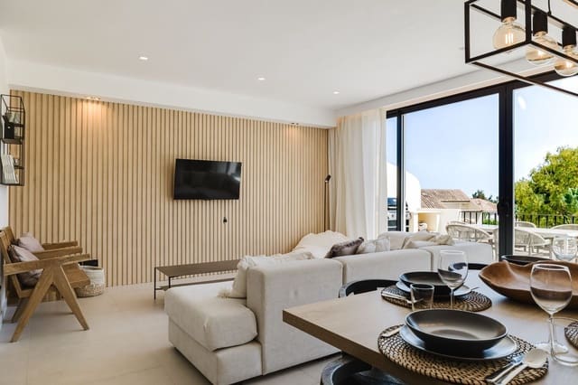3 sovrum Hus till salu i Aloha Golf, Marbella med pool - 850 000 € (Ref: 10014996)