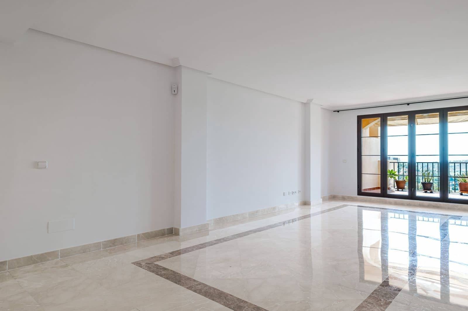 2 bedroom Apartment for sale in Los Arqueros - € 485,000 (Ref: 10018815)