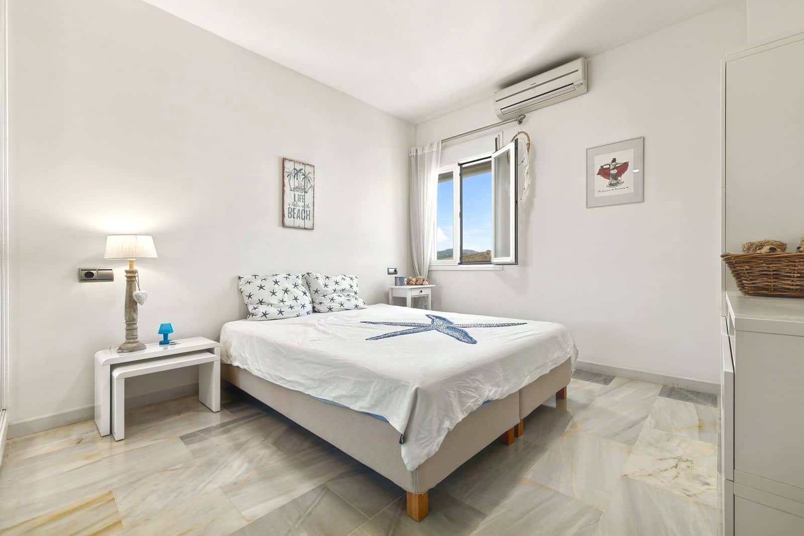 2 chambre Appartement à vendre à Estepona avec piscine garage - 410 000 € (Ref: 10094025)