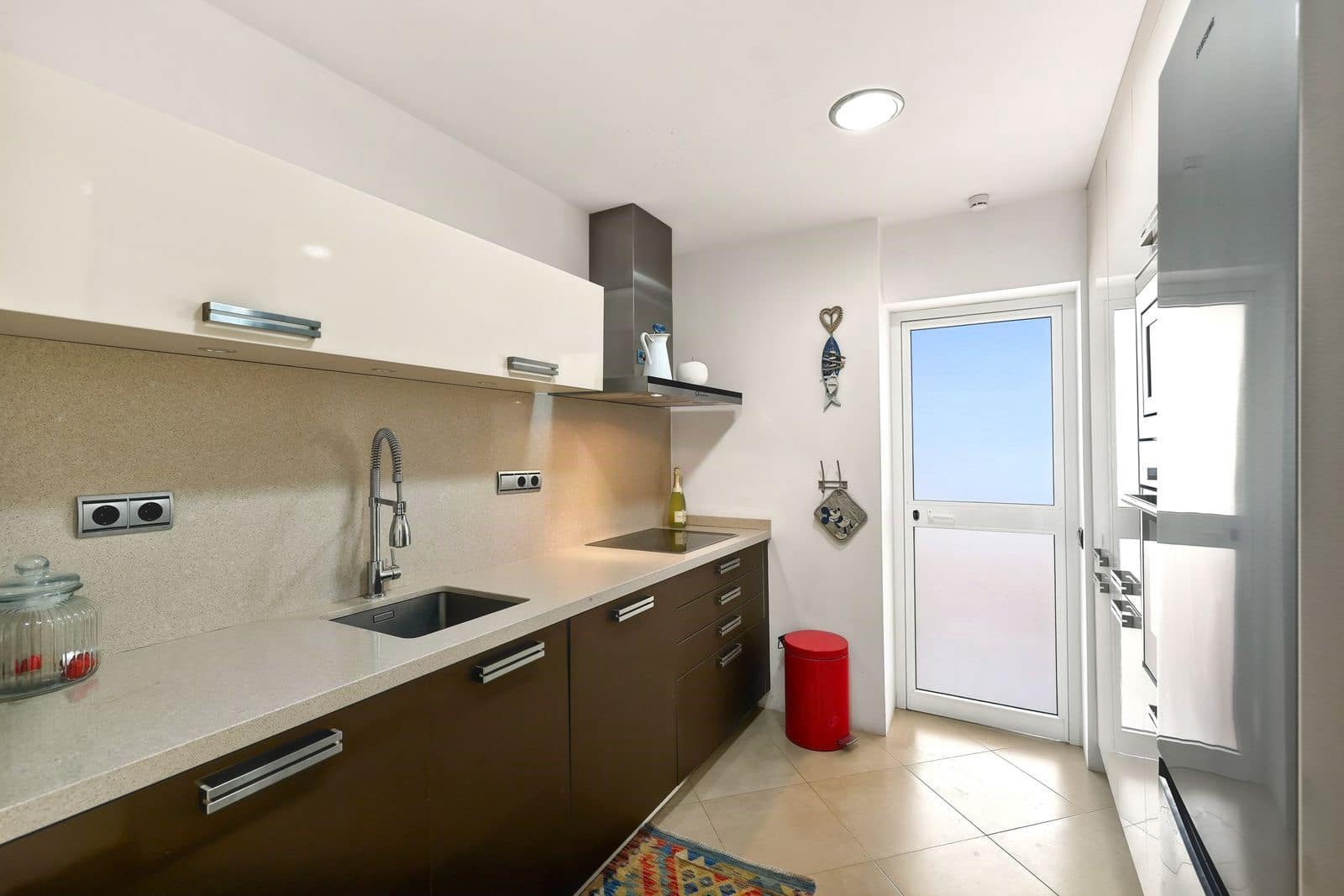 2 chambre Appartement à vendre à Estepona avec piscine garage - 410 000 € (Ref: 10094025)