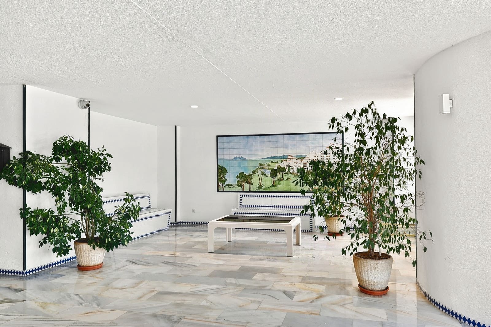 2 chambre Appartement à vendre à Estepona avec piscine garage - 410 000 € (Ref: 10094025)