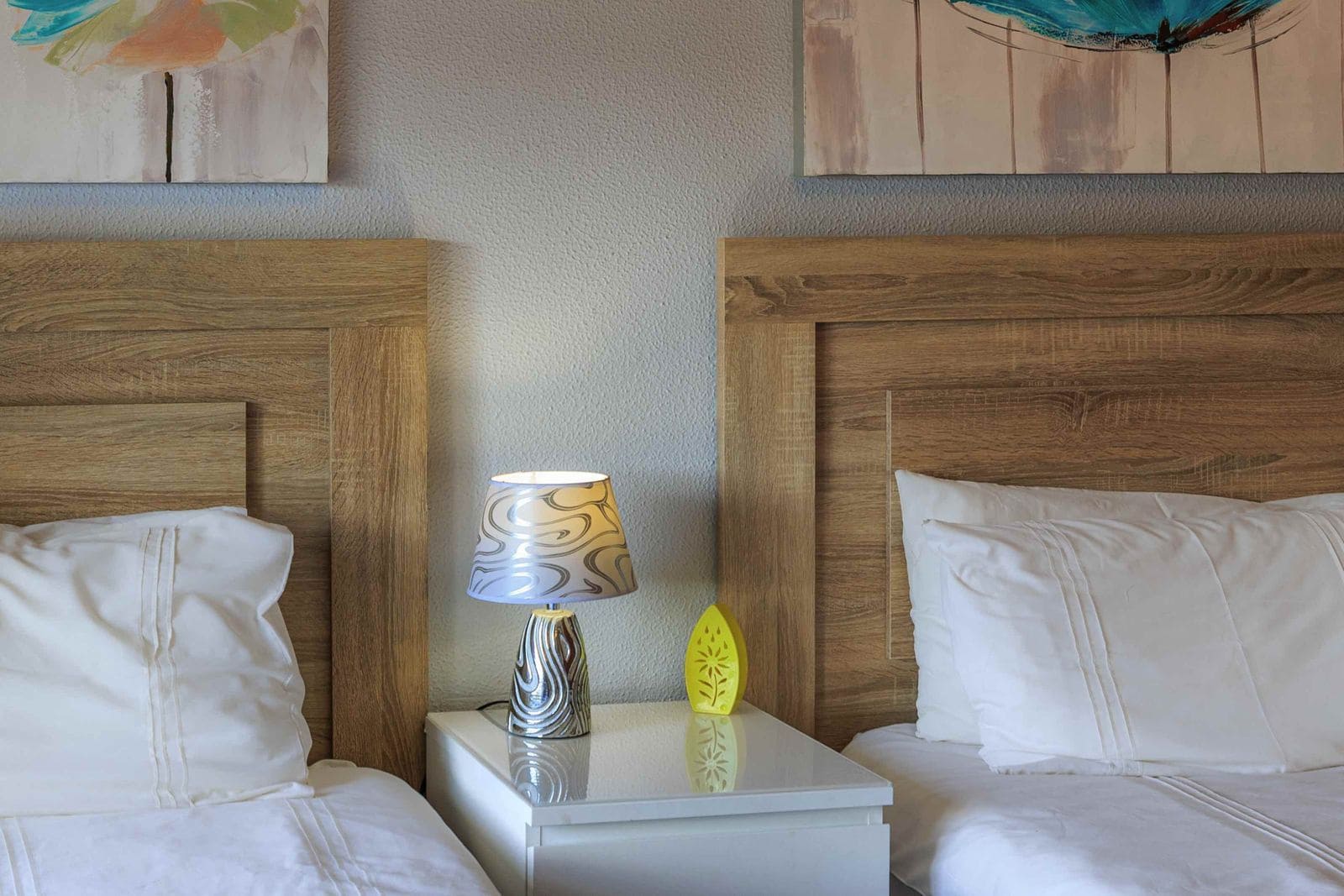 5 makuuhuone Huvila myytävänä paikassa Estepona mukana uima-altaan 
autotalli - 995 000 € (Ref: 9016296)