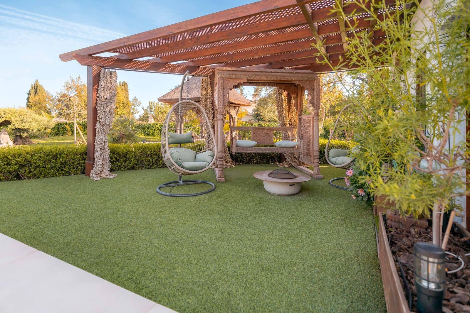 6 quarto Moradia para venda em Benahavis com piscina - 3 950 000 € (Ref: 9016300)