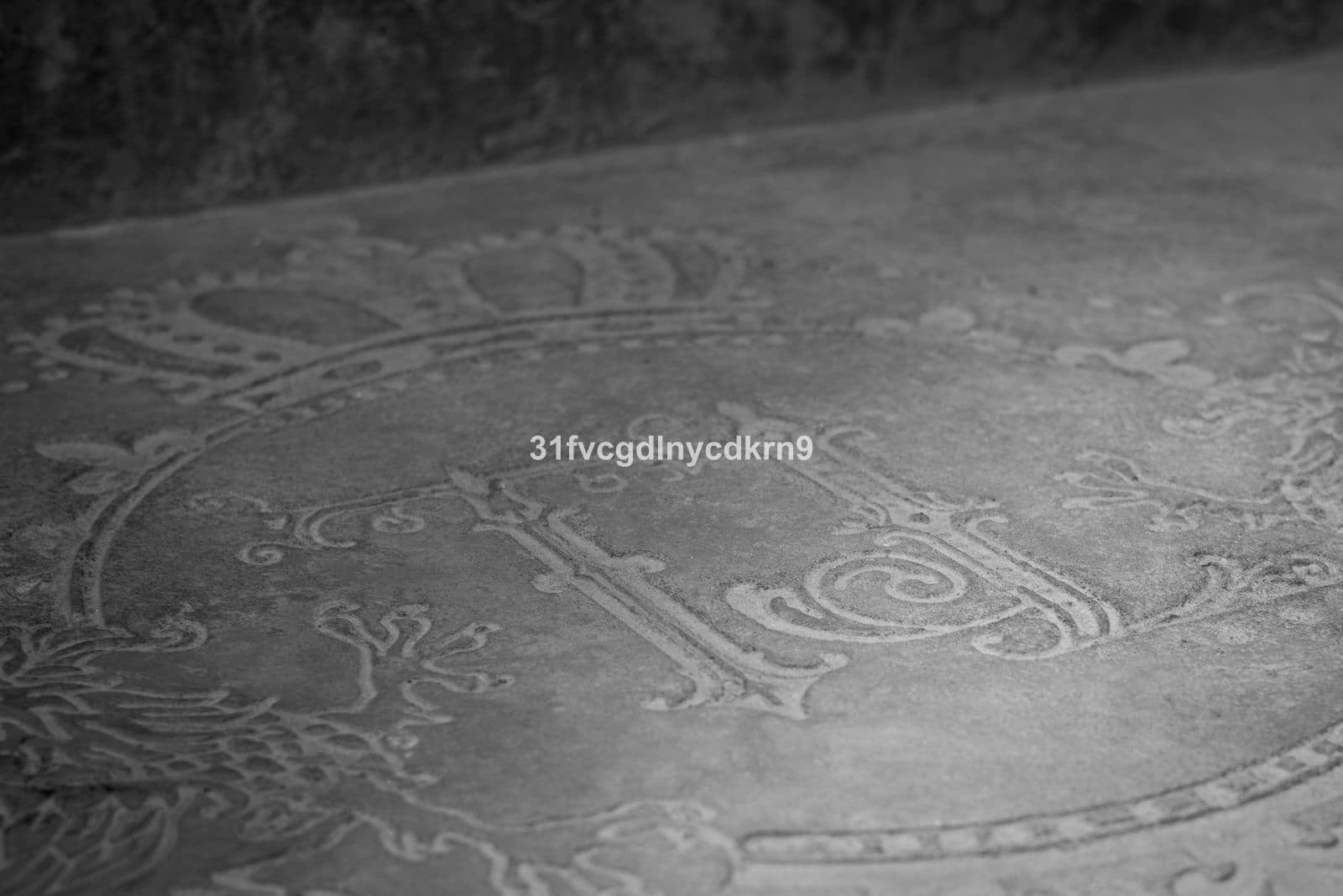 6 bedroom Villa for sale in Benahavis with pool - € 3,950,000 (Ref: 9016300)