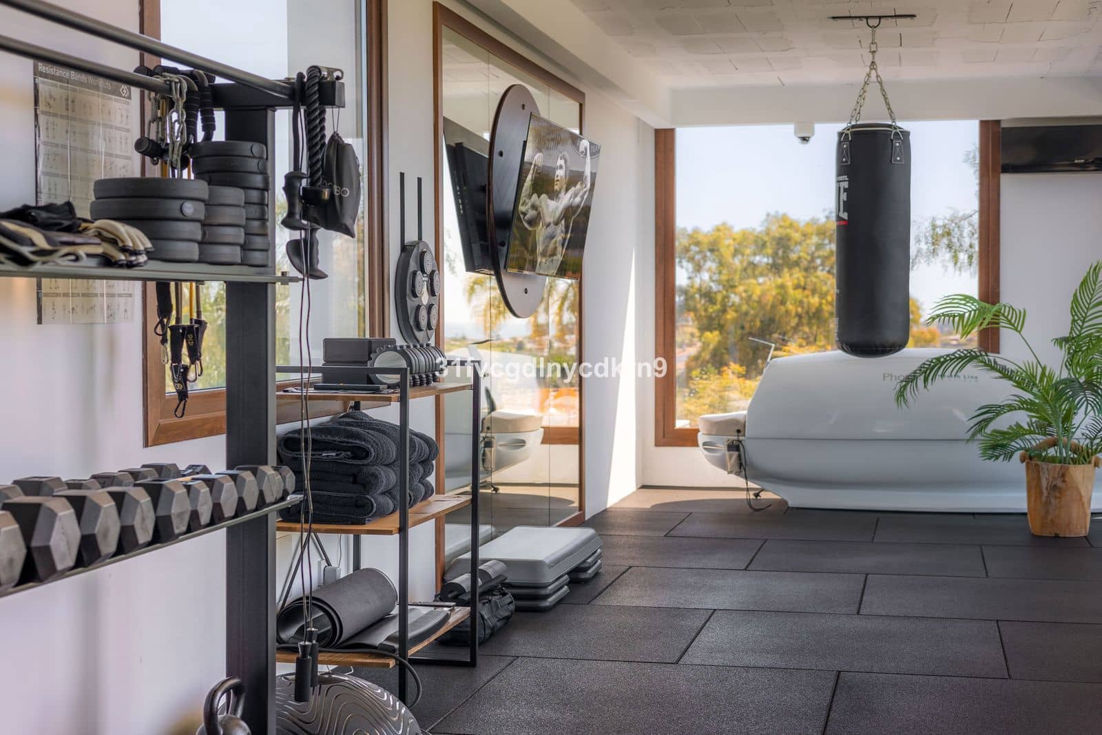 6 soveværelse Villa til salg i Benahavis med swimmingpool - € 3.950.000 (Ref: 9016300)