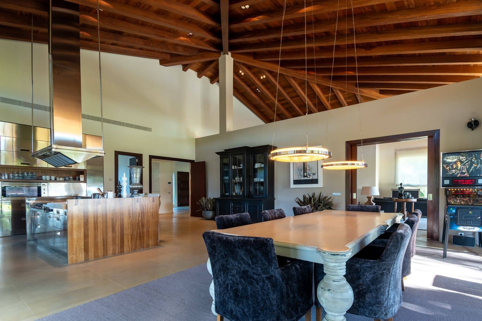 8 bedroom Villa for sale in La Zagaleta with pool garage - € 9,900,000 (Ref: 9019367)