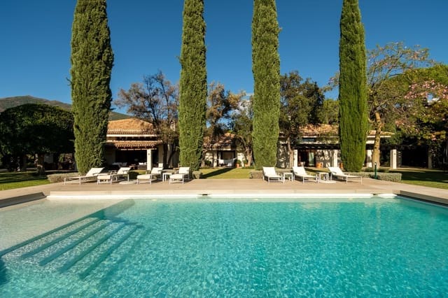8 bedroom Villa for sale in La Zagaleta, Benahavís with pool garage - € 9,900,000 (Ref: 9019367)