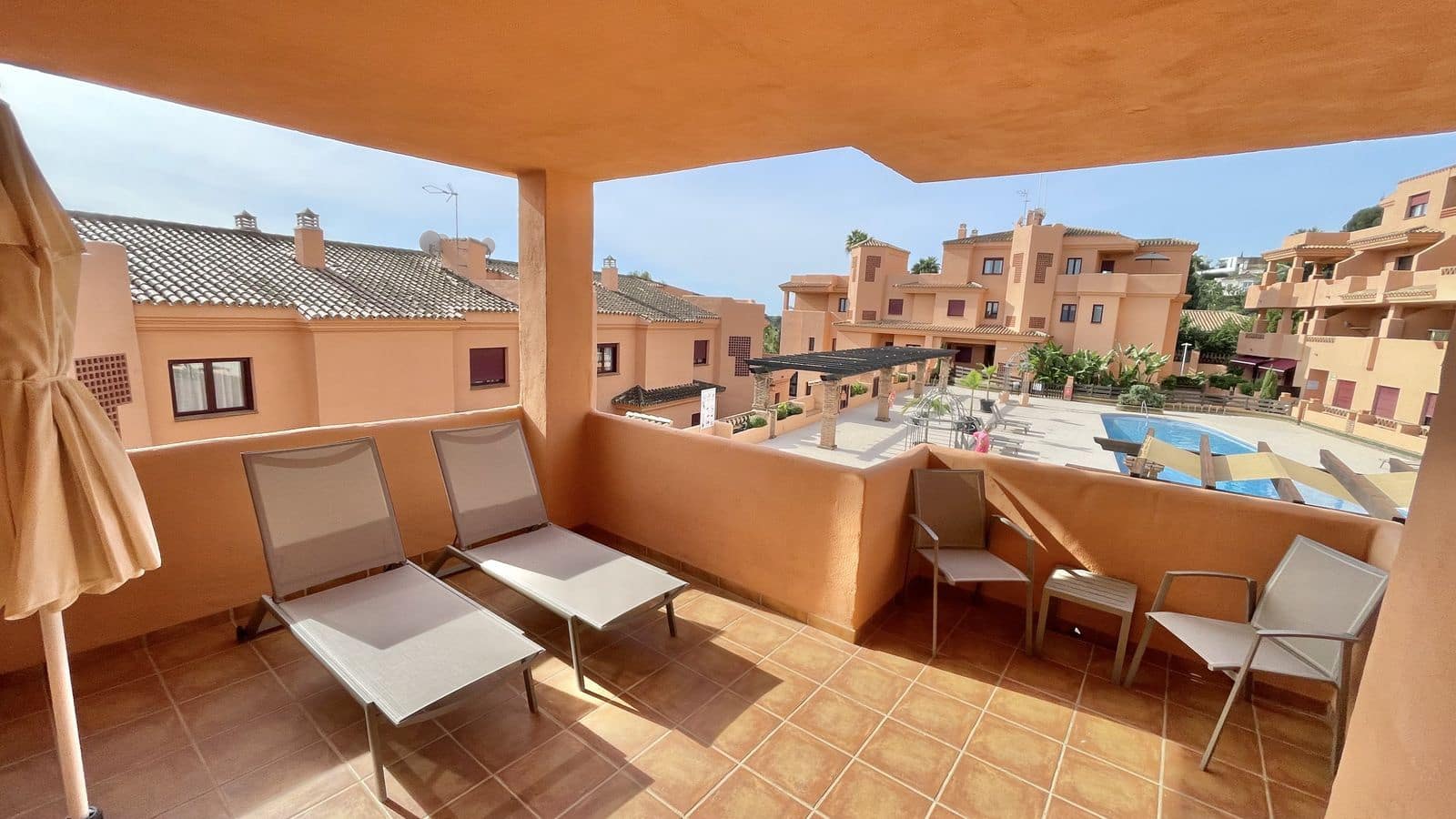 3 slaapkamer Penthouse te koop in Benahavis - € 480.000 (Ref: 9020291)