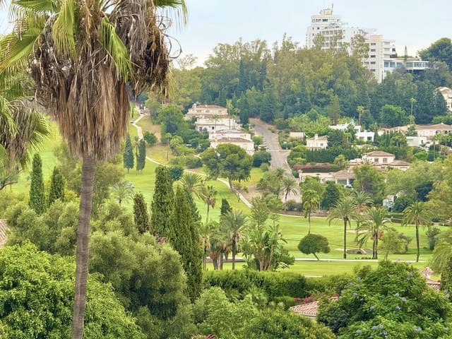 3 slaapkamer Penthouse te koop in Benahavís - € 480.000 (Ref: 9020291)