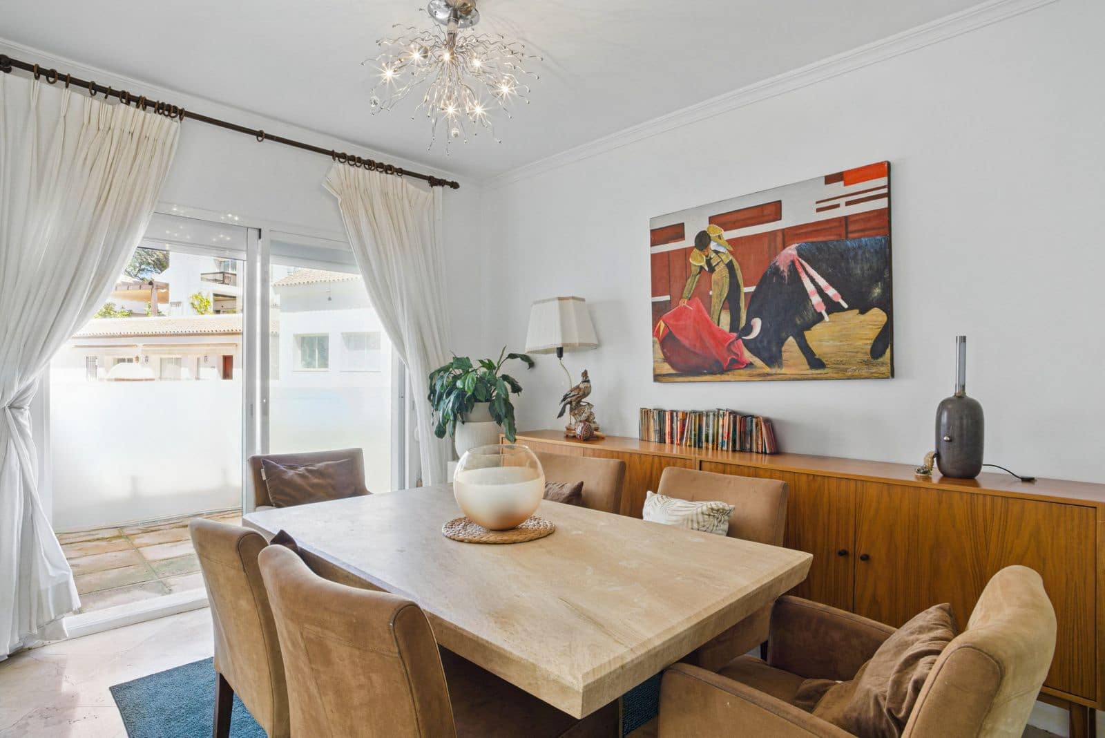 4 sypialnia Penthouse na sprzedaż w Nueva Andalucia z basenem - 670 000 € (Ref: 9020311)