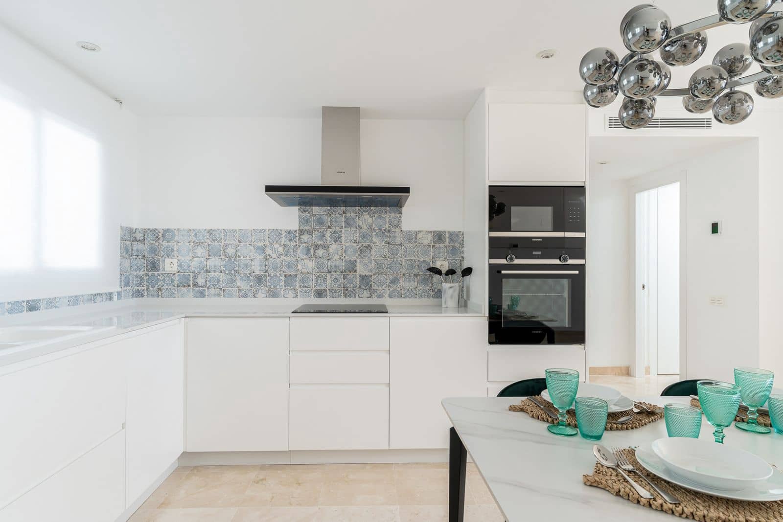 2 chambre Penthouse à vendre à Benahavis - 839 000 € (Ref: 9020329)
