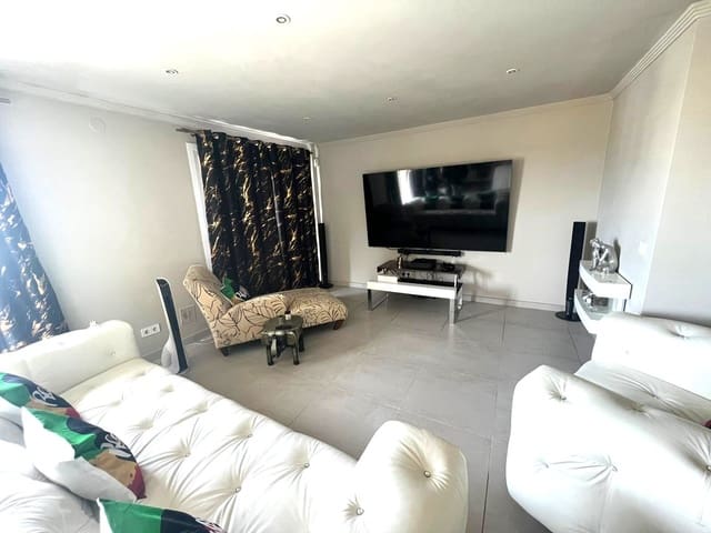 4 sypialnia Penthouse na sprzedaż w Carib Playa, Marbella z garażem - 975 000 € (Ref: 9020340)