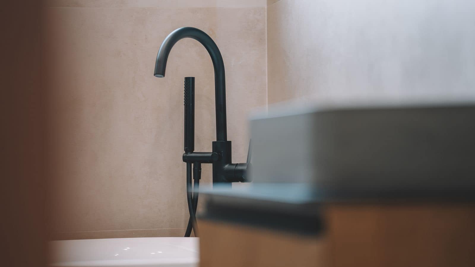 3 bedroom Townhouse for sale in Benahavis with garage - € 670,000 (Ref: 9022435)