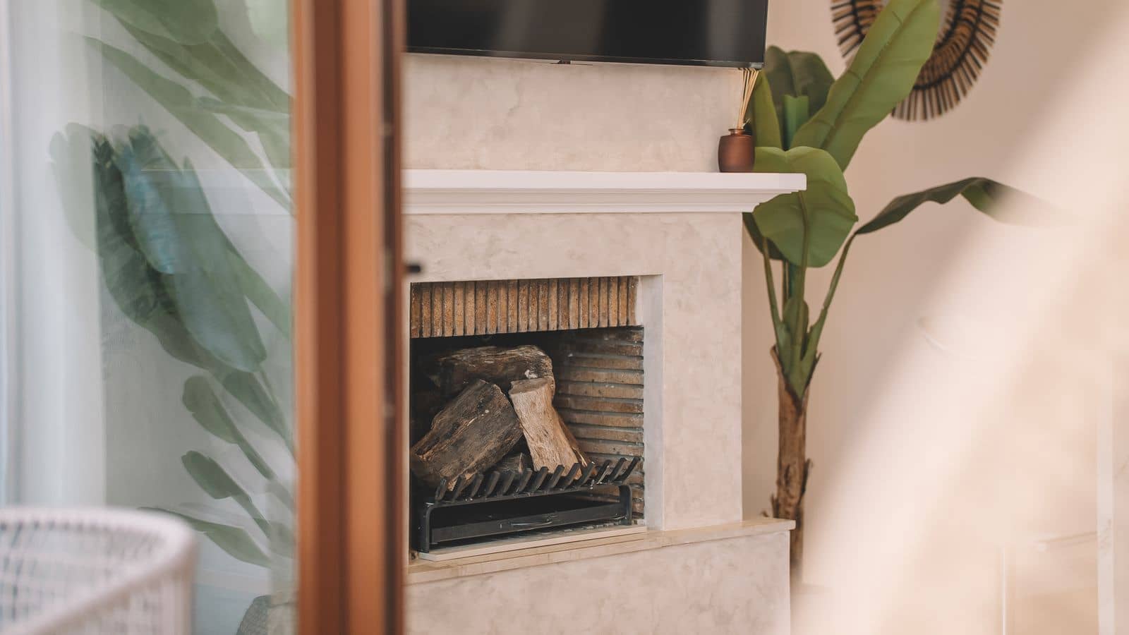 3 bedroom Townhouse for sale in Benahavis with garage - € 670,000 (Ref: 9022435)