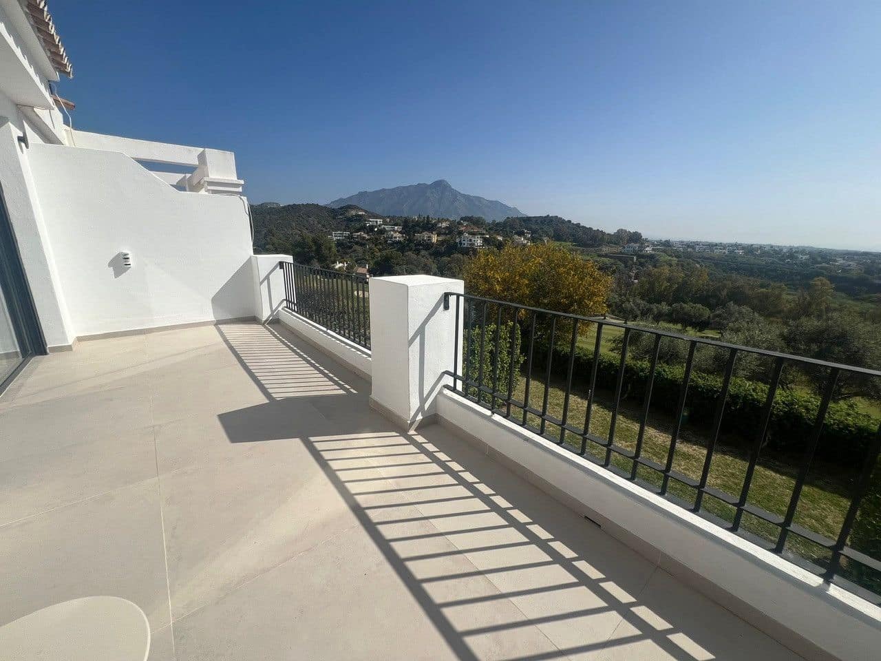 4 soveværelse Byhus til salg i Benahavis - € 1.495.000 (Ref: 9022502)